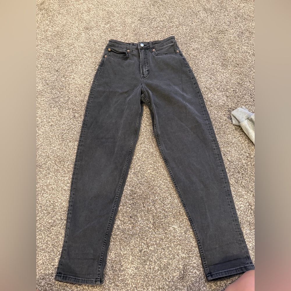 H&M BLACK JEANS